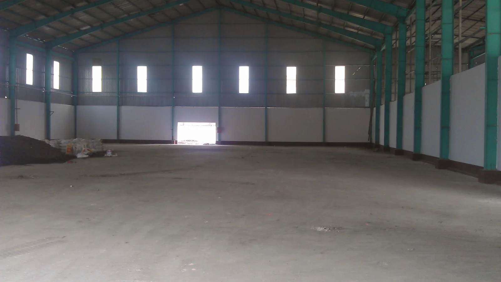 Các hình thức thuê kho xưởng phổ biến nhất hiện nay 3 Cac-hinh-thuc-thue-kho-xuong-pho-bien-nhat-2